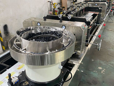 250 Segments / Min Three Side Seal Pouch Making Machine With Slide Zipper